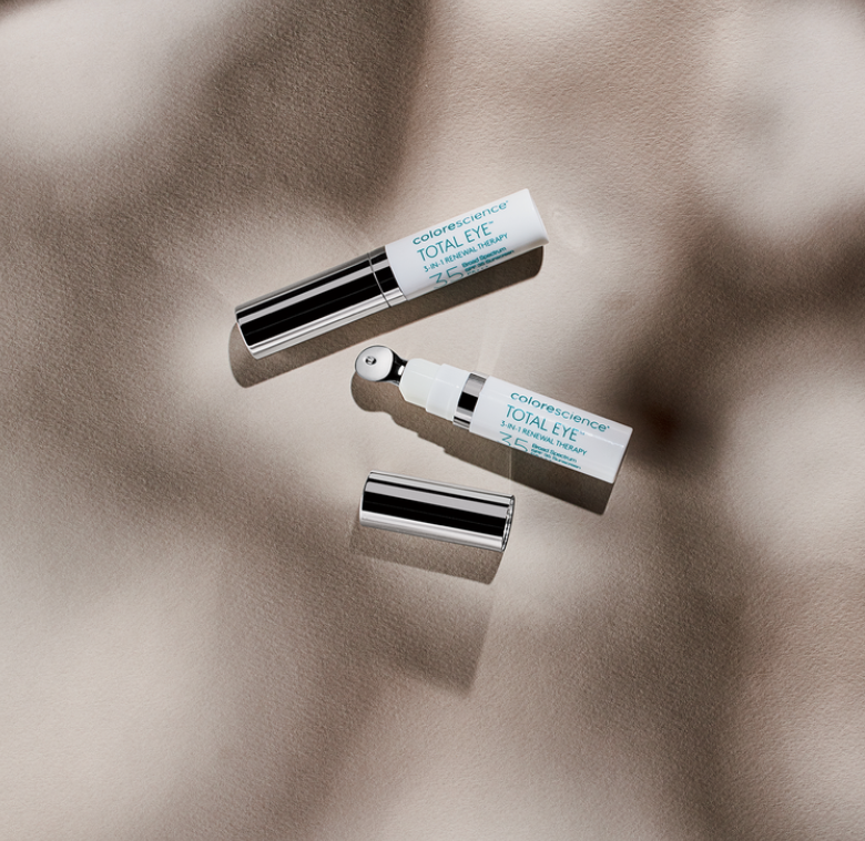CS Total Eye 3-In-1 Renewal Therapy SPF 35